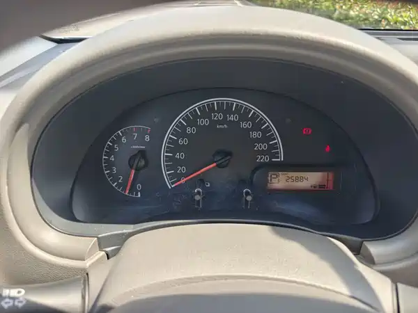 Nissan Sunny 2014