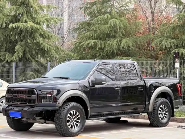 Ford F-150 Raptor 2020