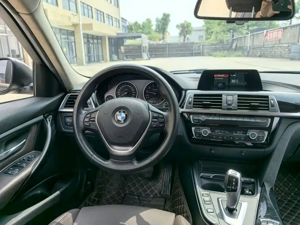 BMW 3 Series 2018