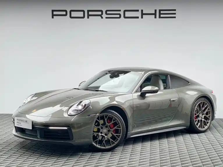 Porsche 911 2023 — фото 1
