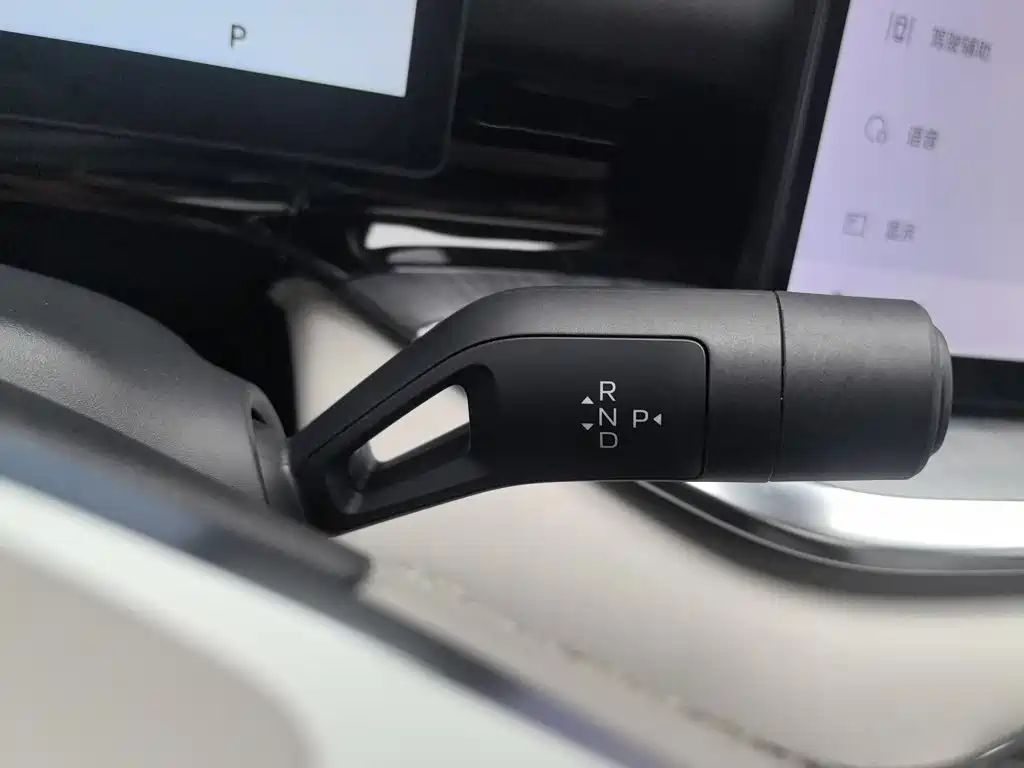 Geely Galaxy Star 6 2025 — фото 13