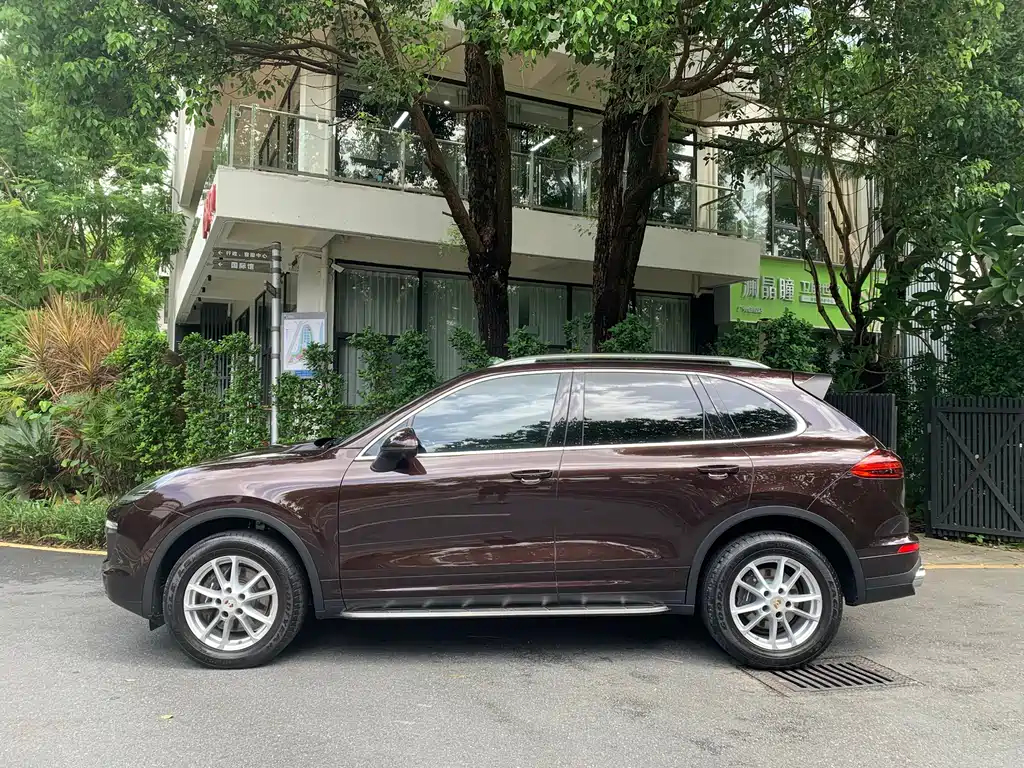 Porsche Cayenne 2015