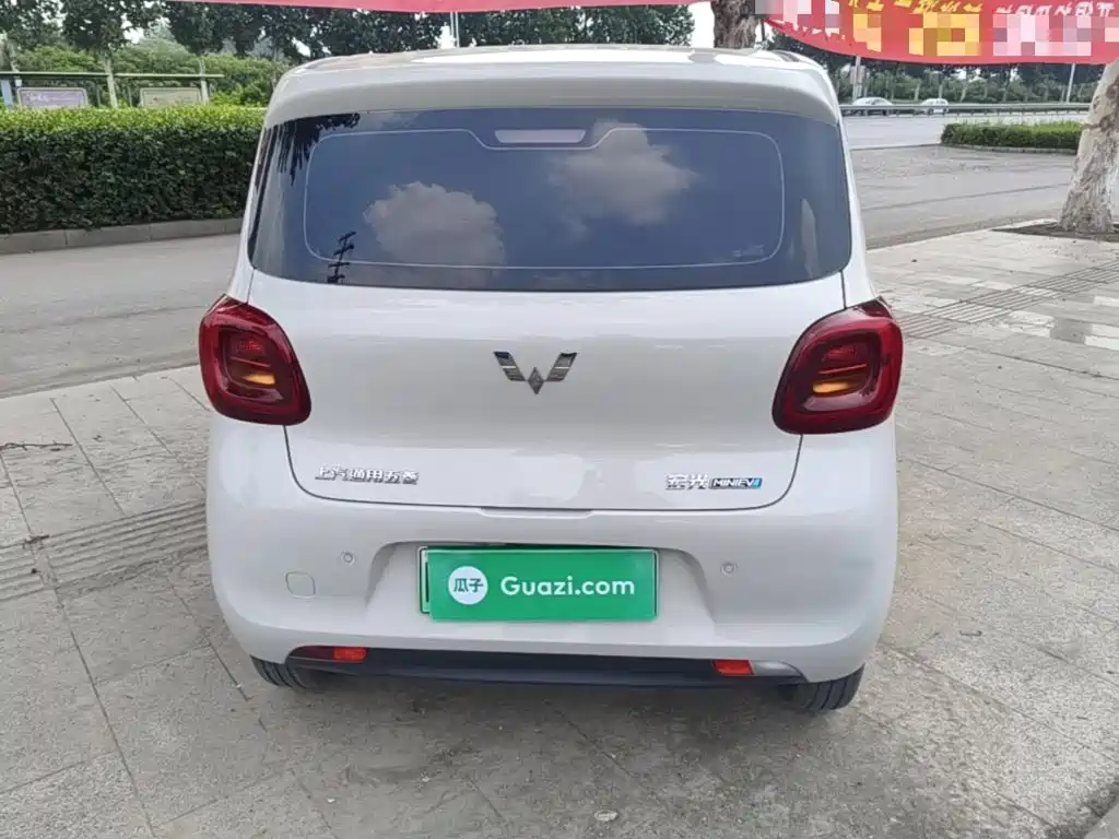 Wuling Hongguang MINIEV 2025