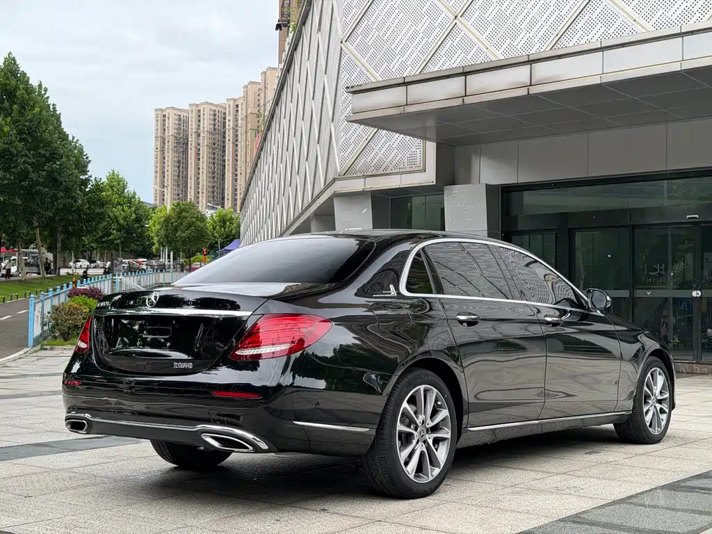 Mercedes-Benz E-Class 2019