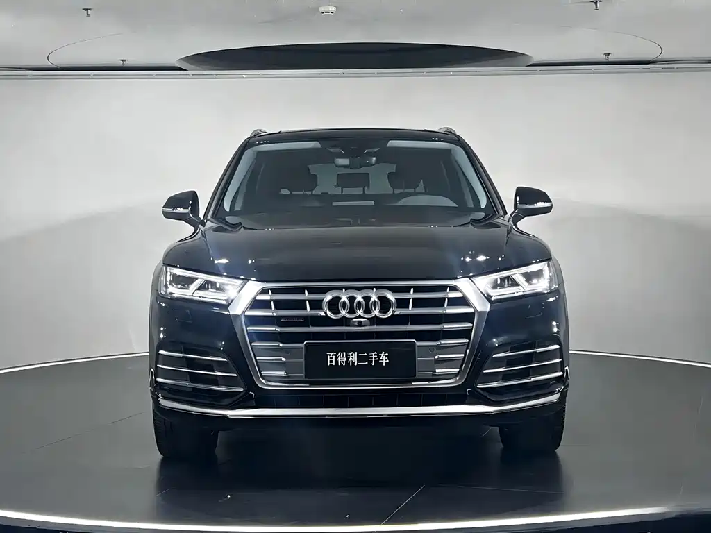 Audi Q5L 2021 — фото 4