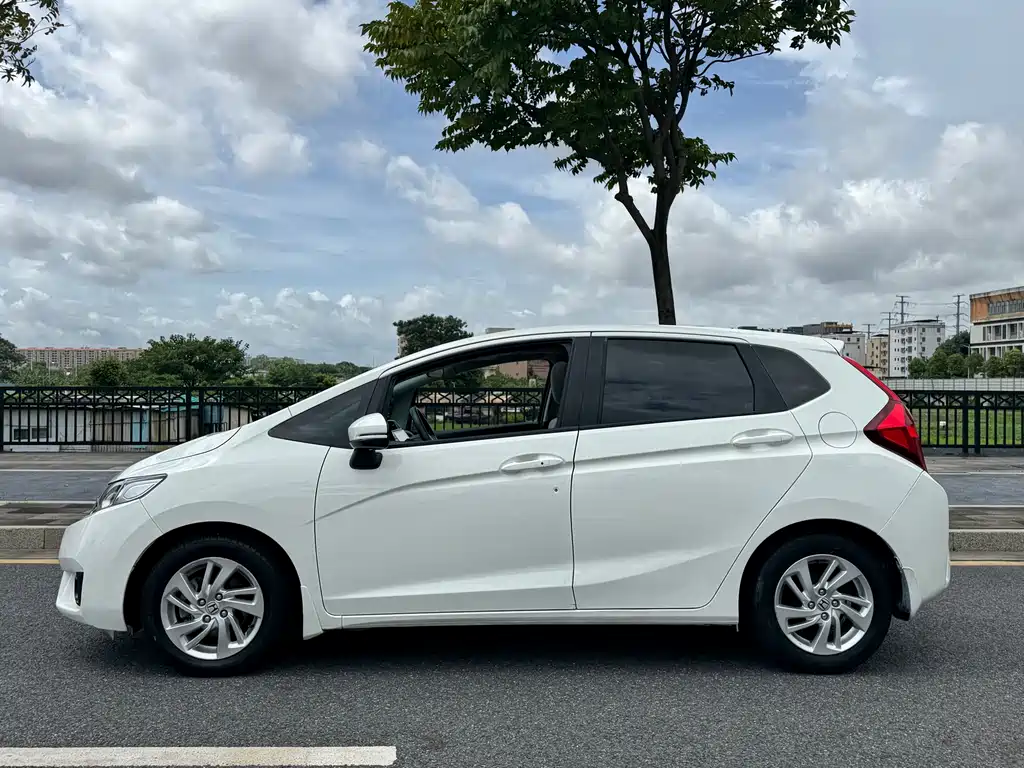 Honda Fit 2016