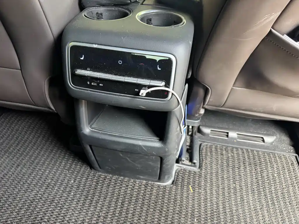 Li Auto Li L8 2023