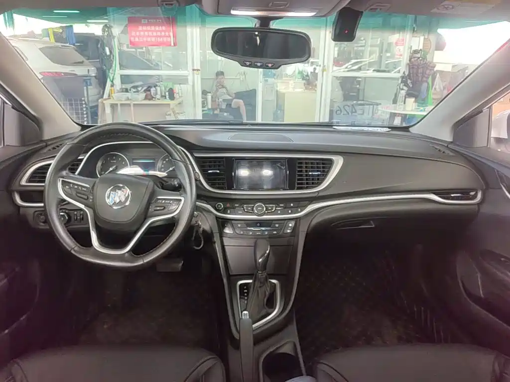 Buick Excelle 2019 — фото 10
