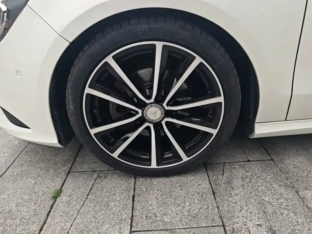 Mercedes-Benz CLA 2016 — фото 23