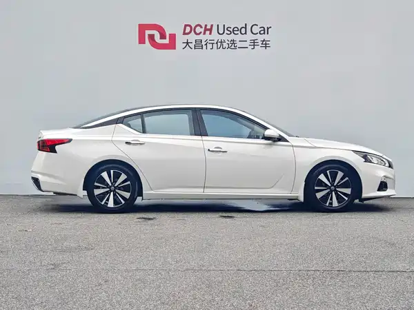 Nissan Teana 2021