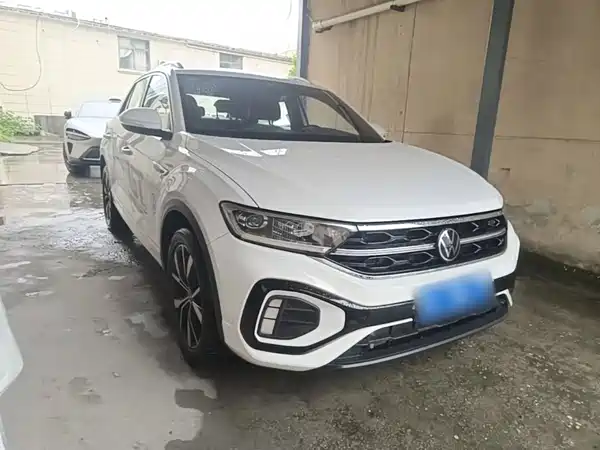 Volkswagen T-Roc 2025