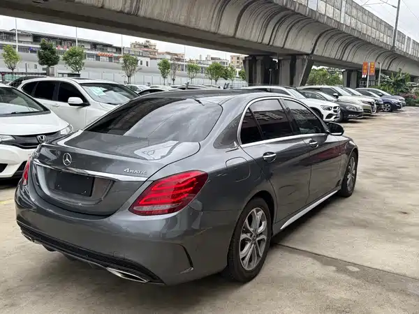 Mercedes-Benz C-Class 2018