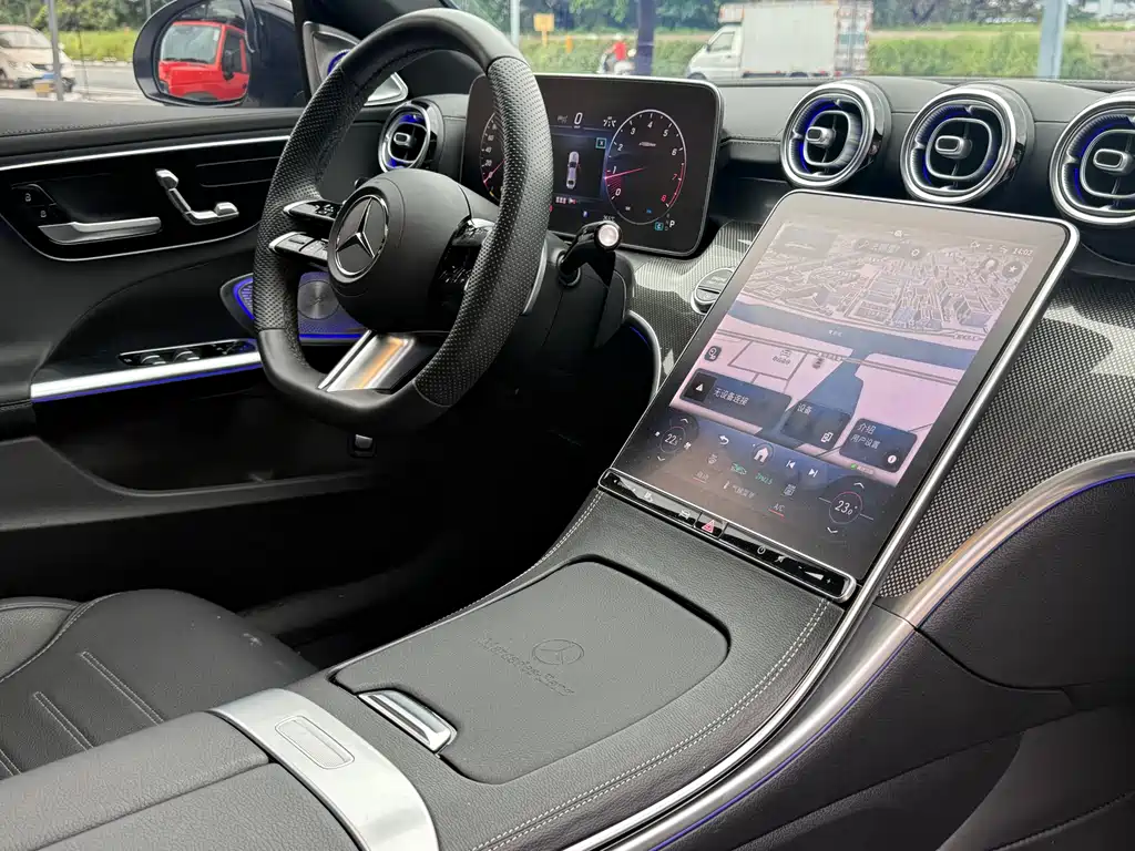 Mercedes-Benz C-Class 2024 — фото 14