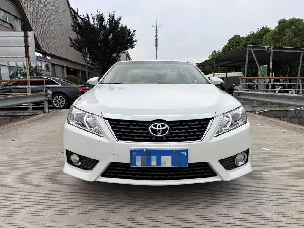Toyota Camry 2013