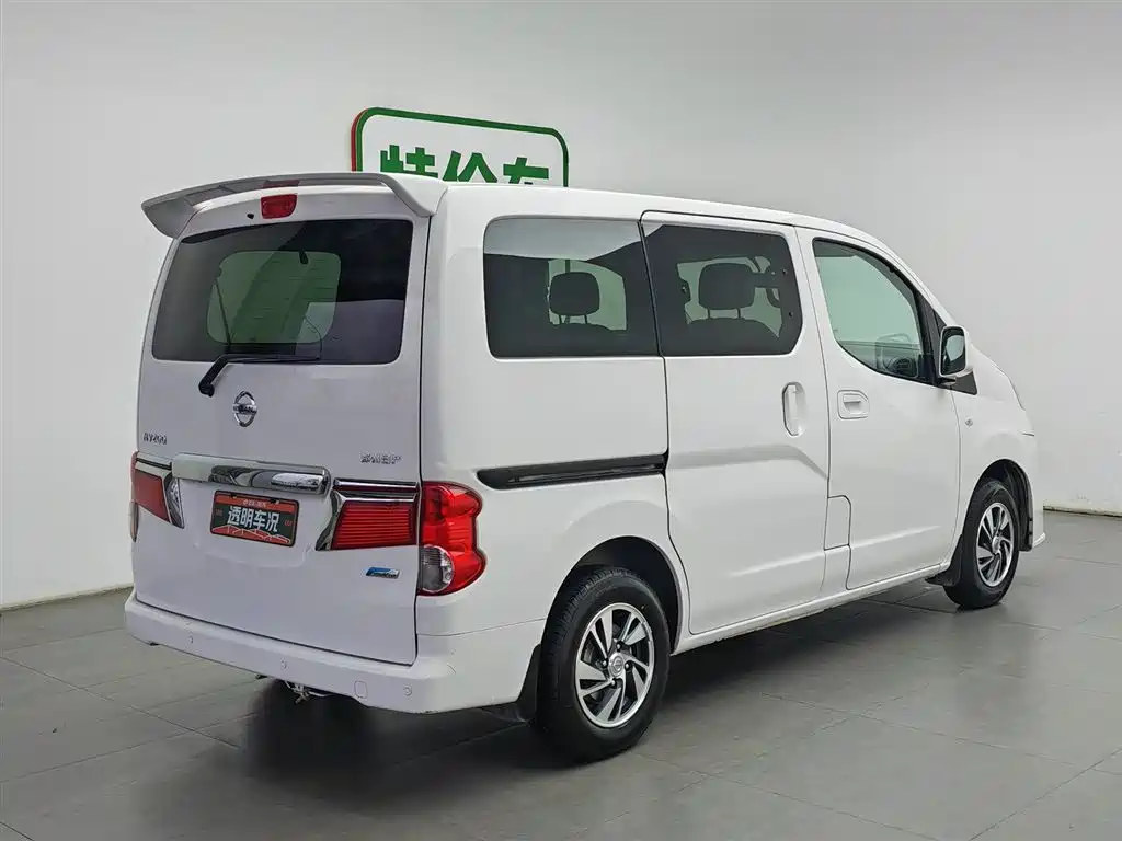 Nissan NV200 2020 — фото 2