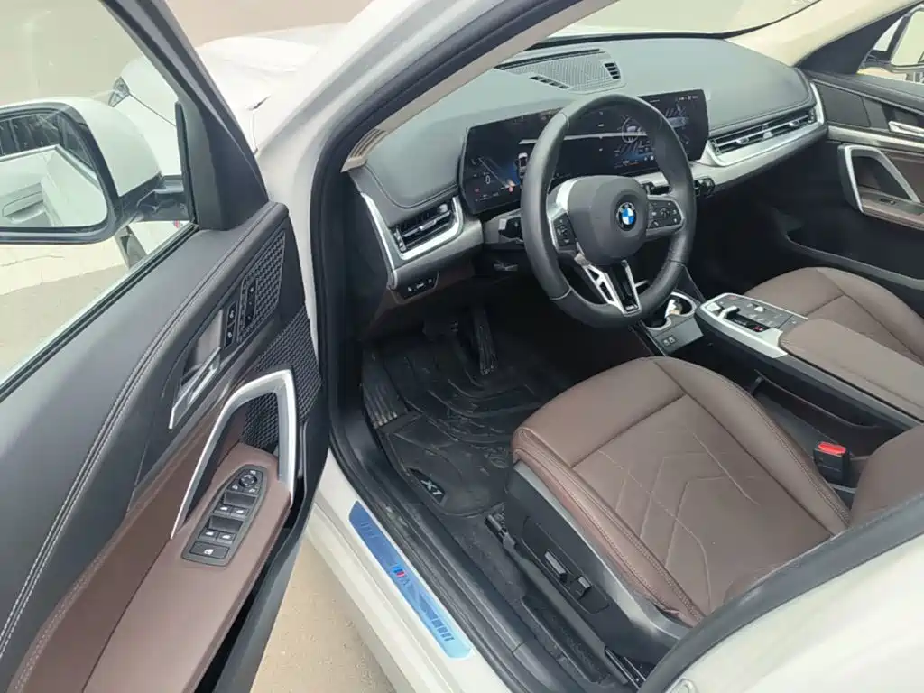 BMW X1 2025 — фото 16
