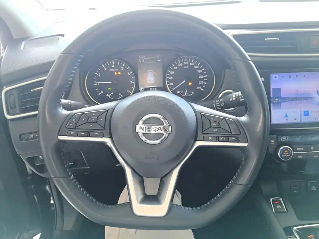 Nissan Qashqai 2022 — фото 11