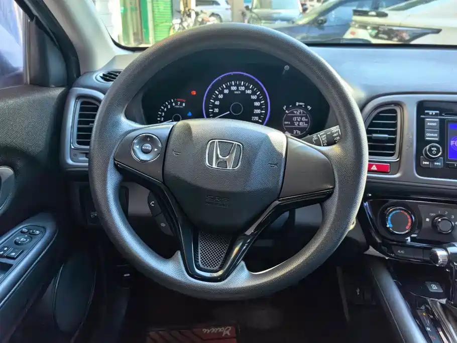 Honda Vezel 2018 — фото 15