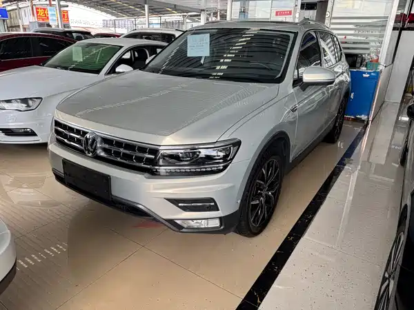 Volkswagen Tiguan L 2020