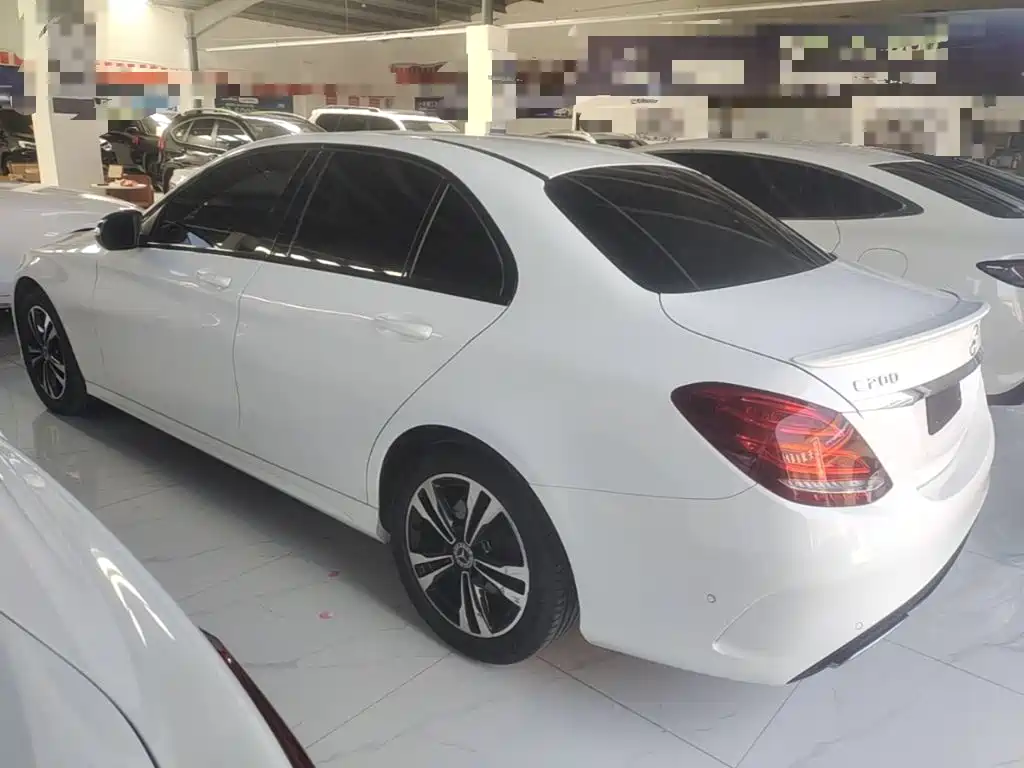 Mercedes-Benz C-Class 2017