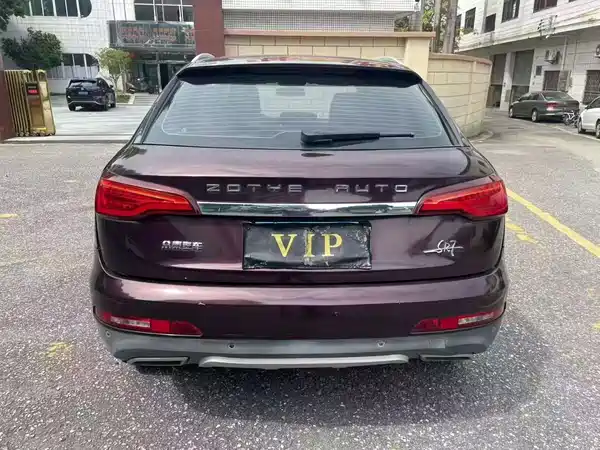 Zotye SR7 2018