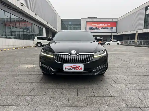 Skoda Superb 2024