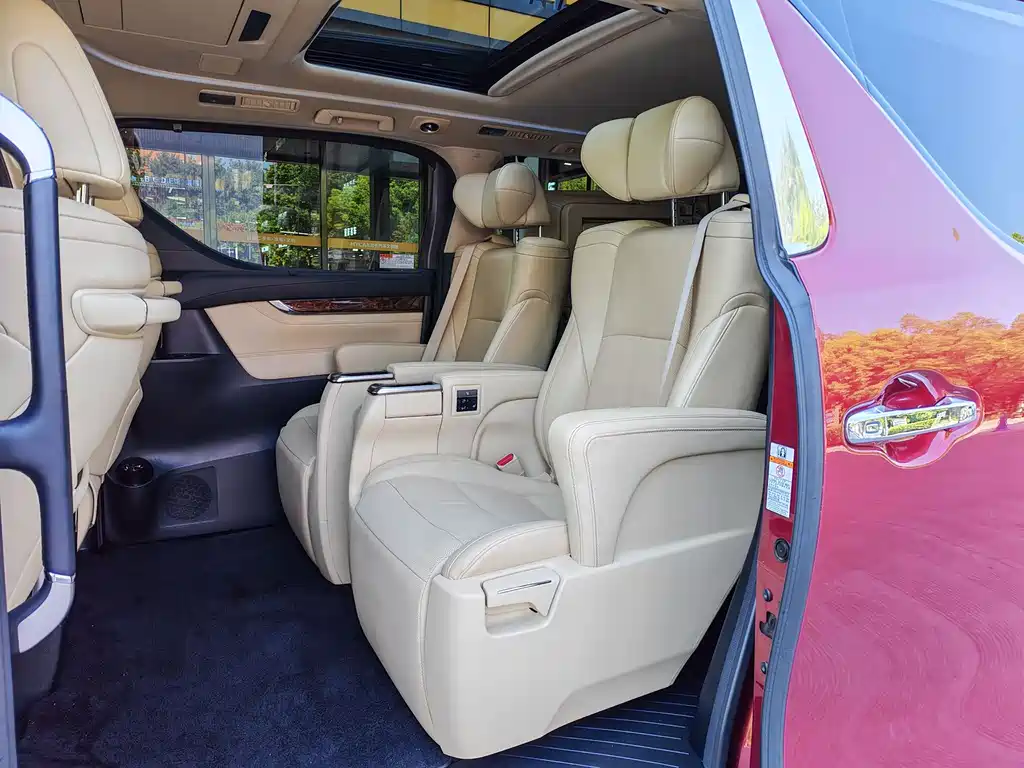 Toyota Alphard 2018