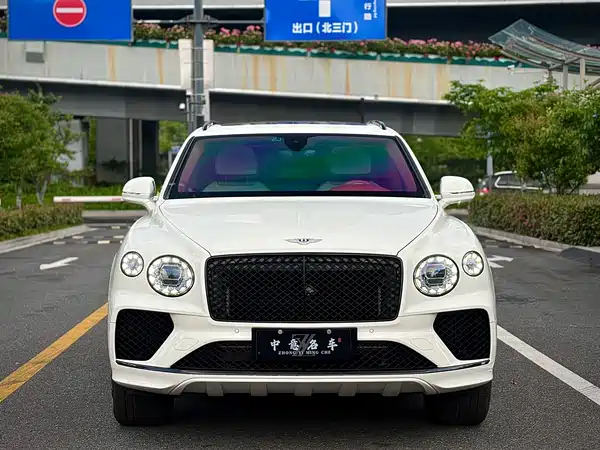 Bentley Bentayga 2022