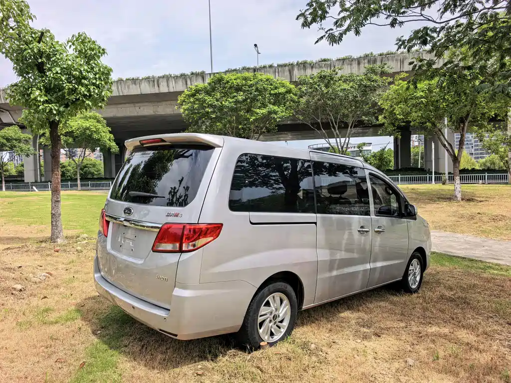 JAC Refine Refine M4 2019