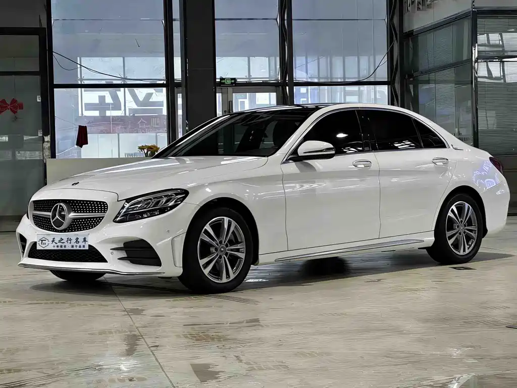 Mercedes-Benz C-Class 2021 — фото 1