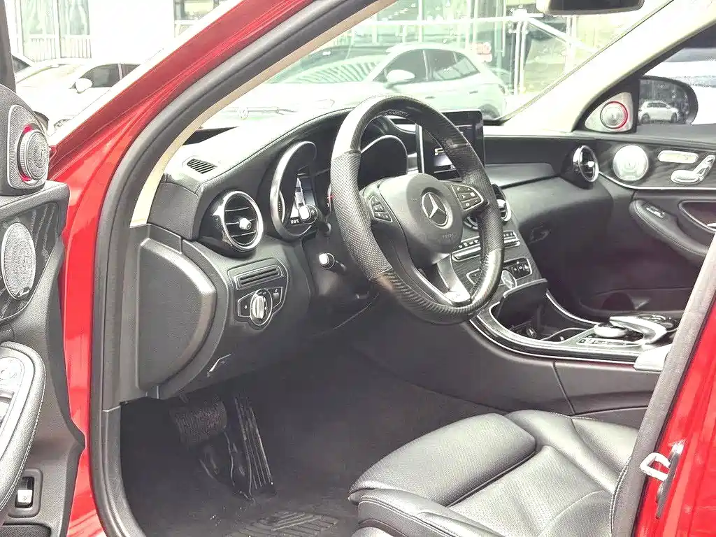 Mercedes-Benz C-Class 2018