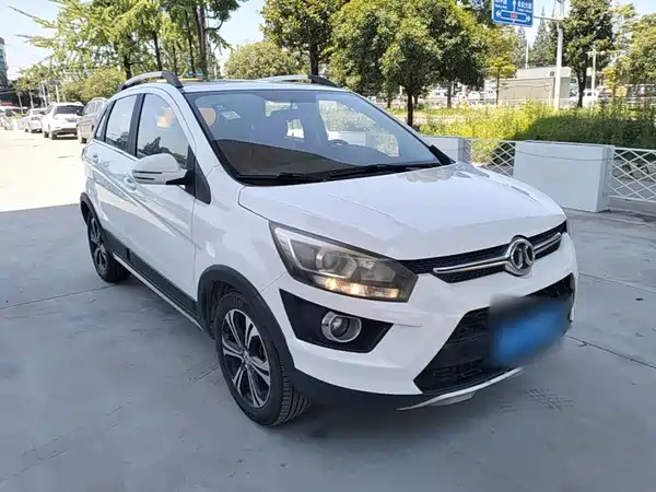 BAIC Shenbao X25 2017
