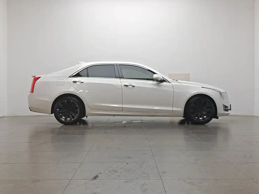 Cadillac ATS-L 2018 — фото 11