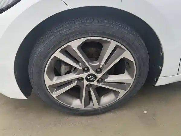 Hyundai Celesta 2017