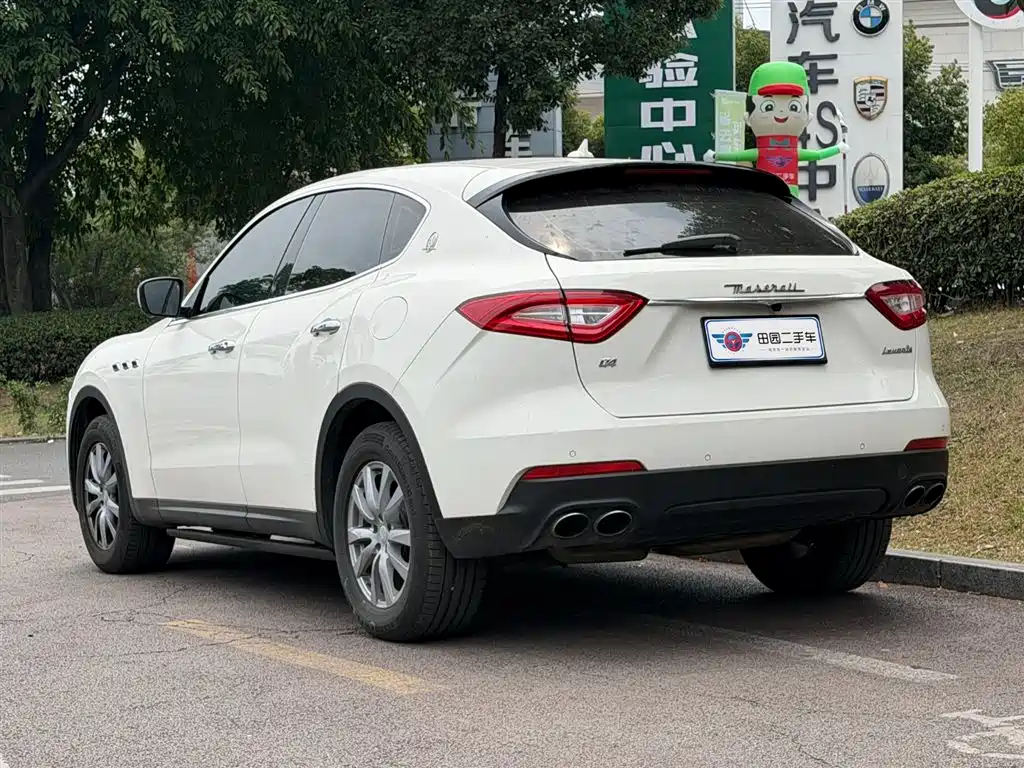 Maserati Levante 2018 — фото 4
