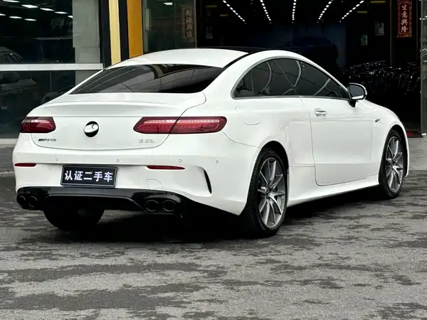 Mercedes-Benz E-Class 2021