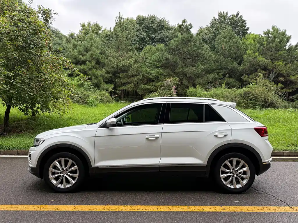 Volkswagen T-Roc 2019