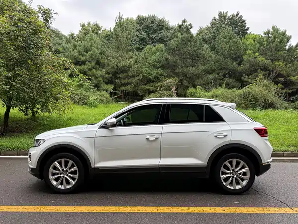 Volkswagen T-Roc 2019