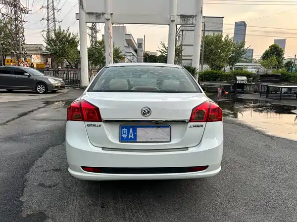 Buick Excelle 2014