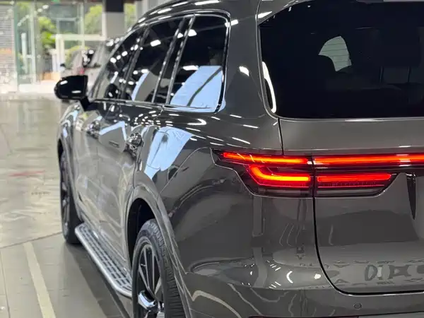Li Auto ONE 2021