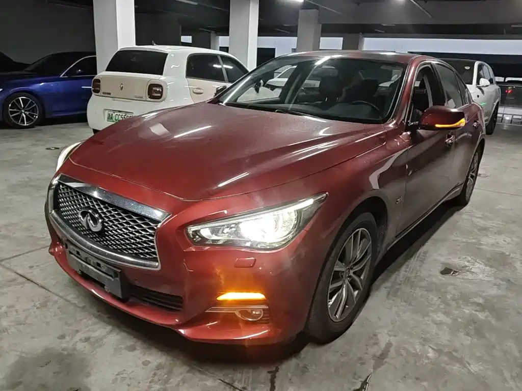 Infiniti Q50L 2016 — фото 2