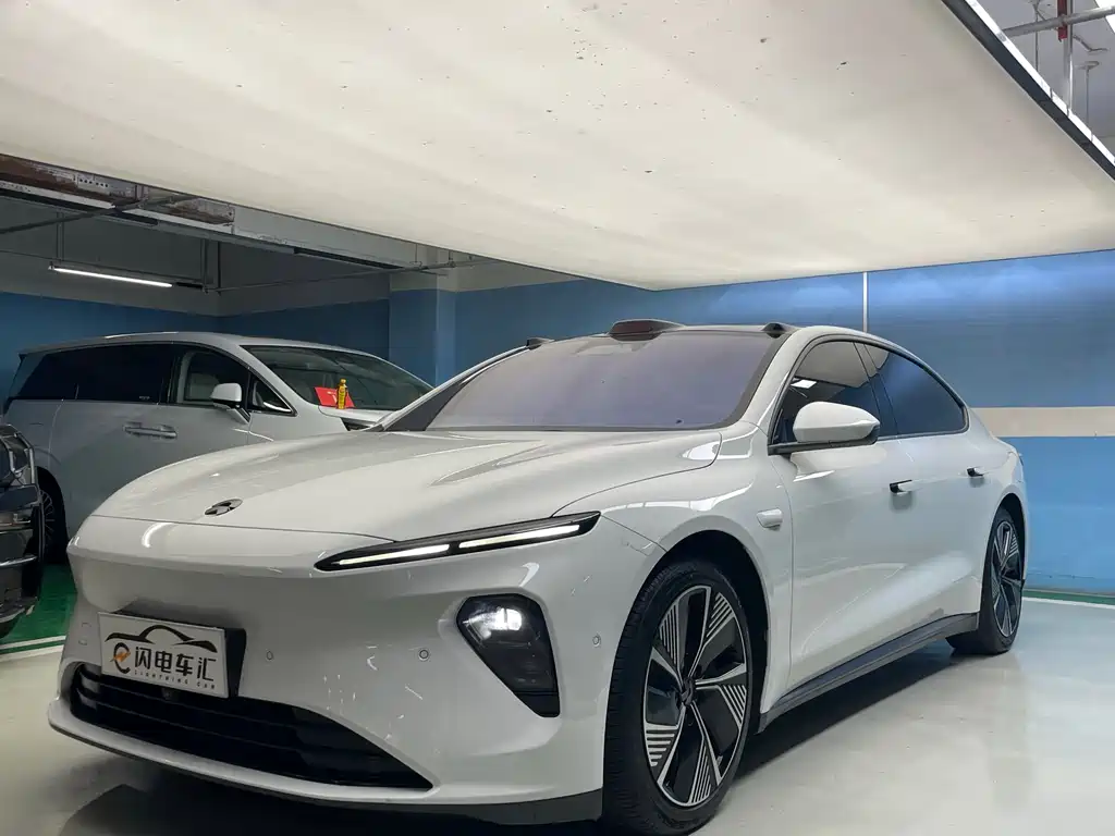 NIO ET7 2022