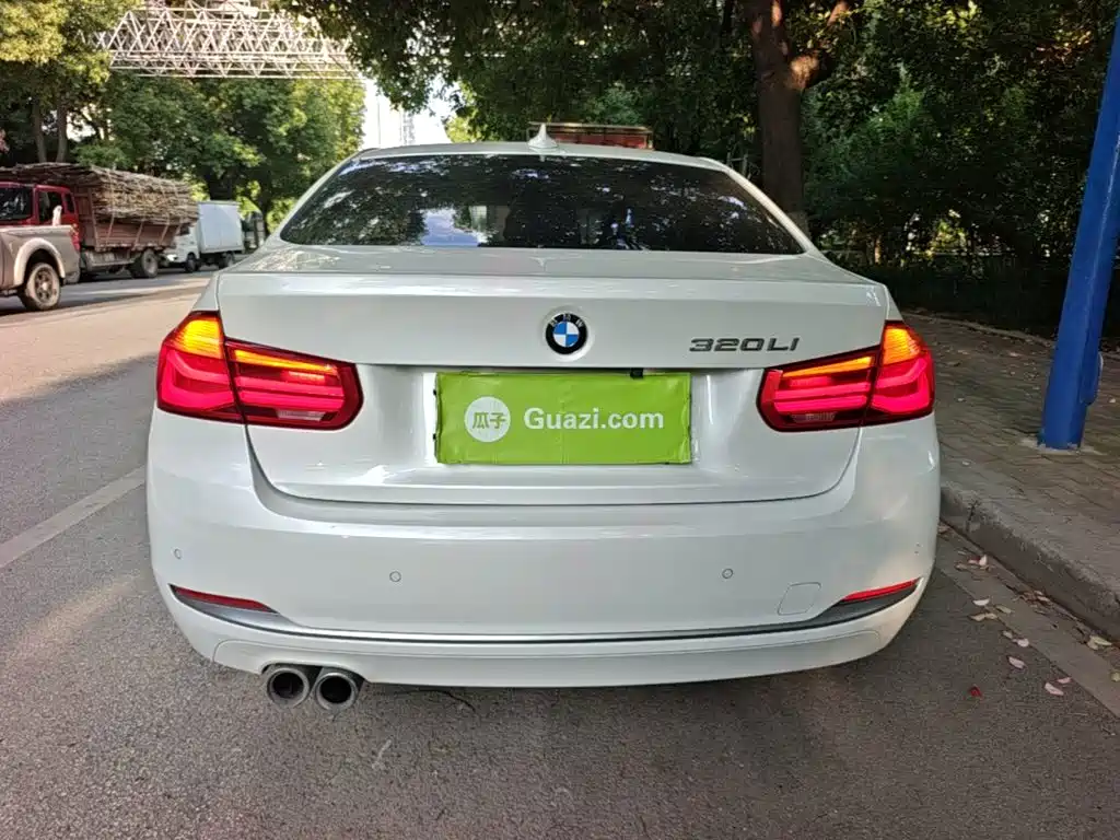 BMW 3 Series 2019