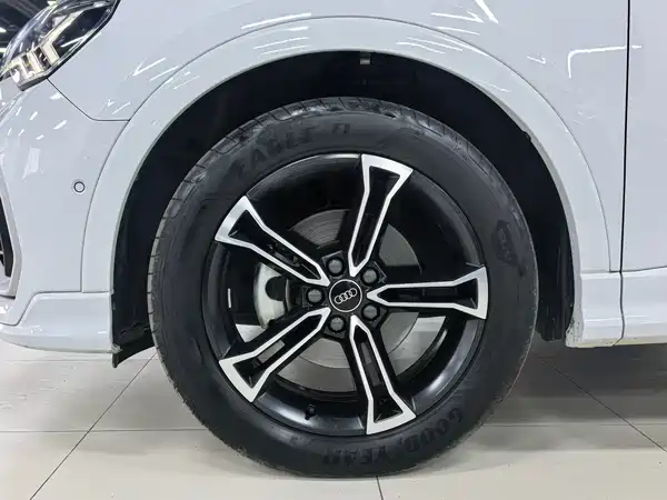 Audi Q3 2023