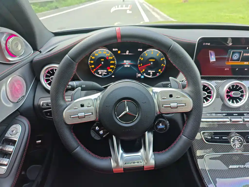 Mercedes-Benz C-Class AMG 2022 — фото 10