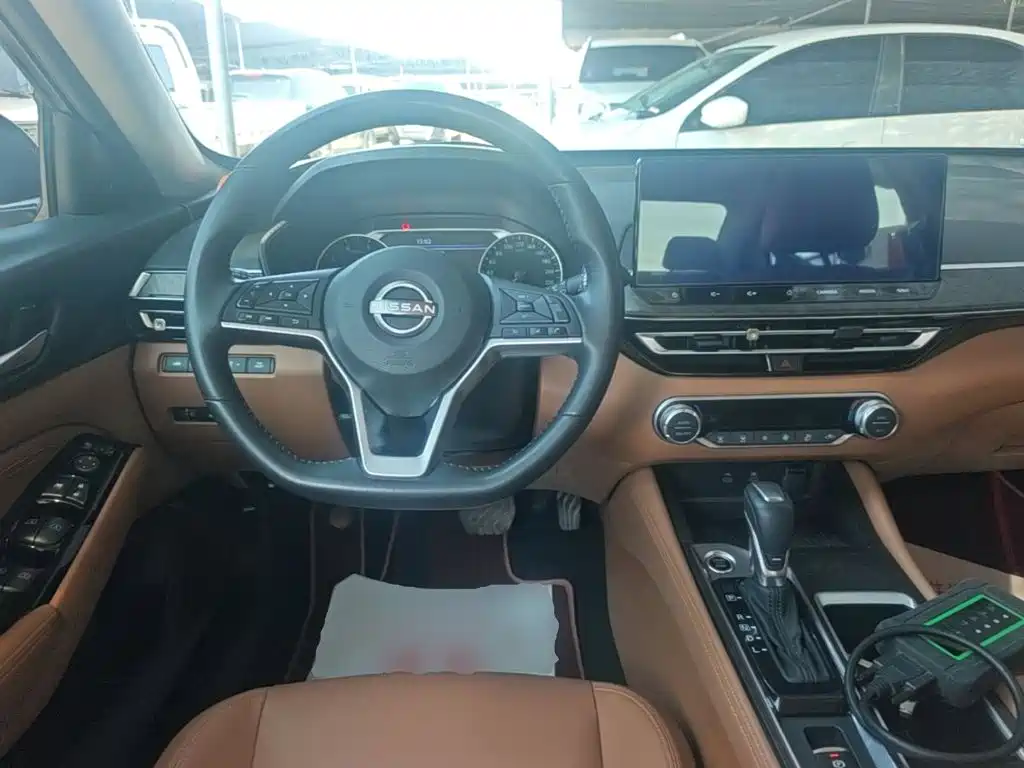 Nissan Teana 2023 — фото 11