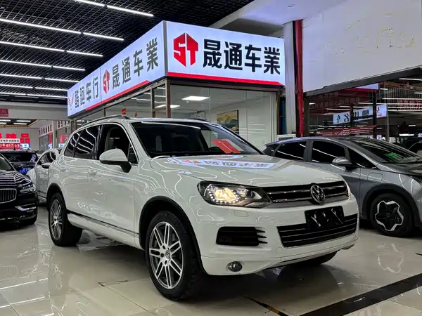 Volkswagen Touareg 2014