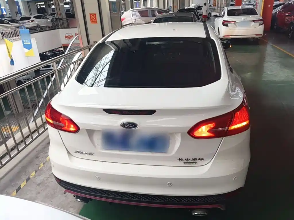 Ford Focus 2016
