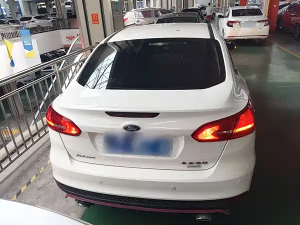Ford Focus 2016