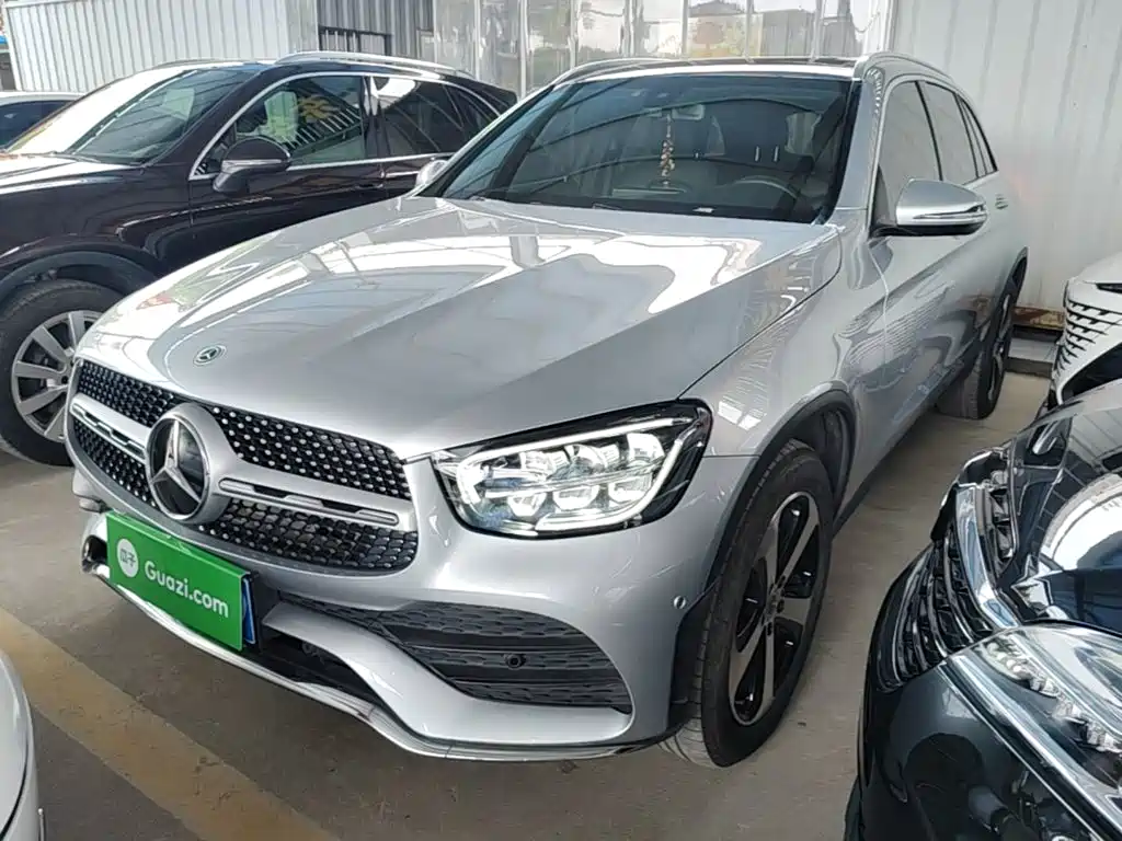 Mercedes-Benz GLC 2023